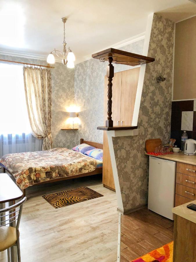 Apartments Near Rynok Square Львов Экстерьер фото